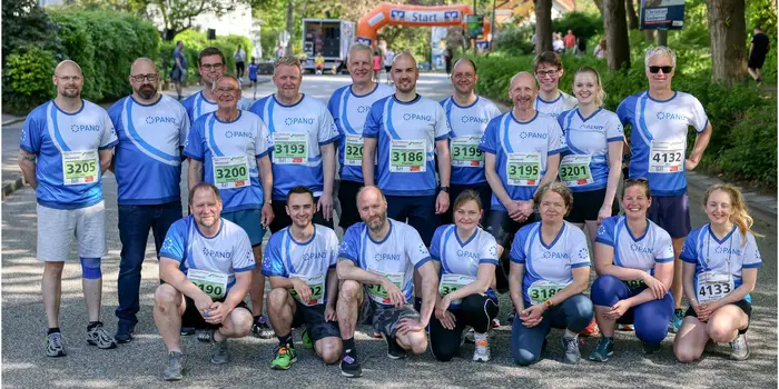 Mannschaftsbild für den Störlauf im Grünen